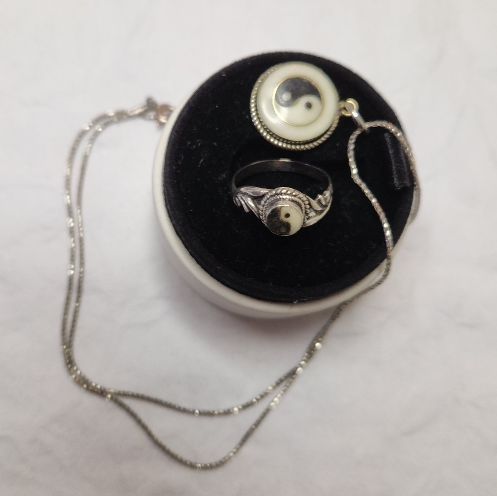 Antique Yin & Yang Silver Gold Pendant Ring Set